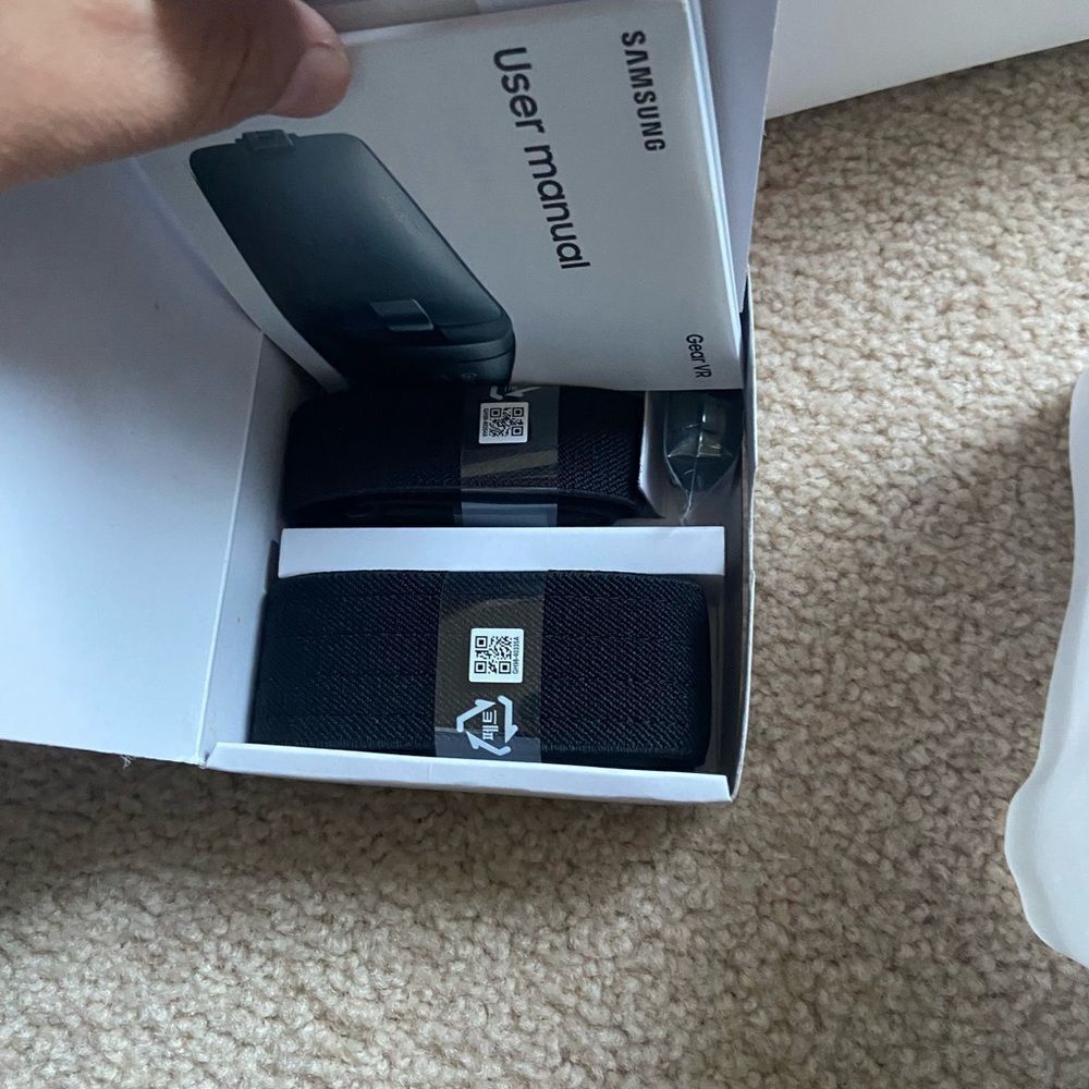Samsung Gear VR Oculus New - Picture 3 of 5